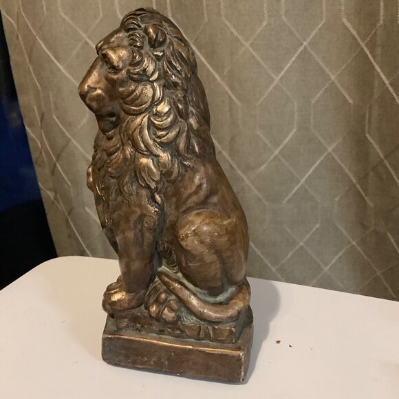 Vtg Heavy Plaster Lion Statue Animal Sculpture 8.5” Bronze Finish Patina Decor - Picture 2 of 8